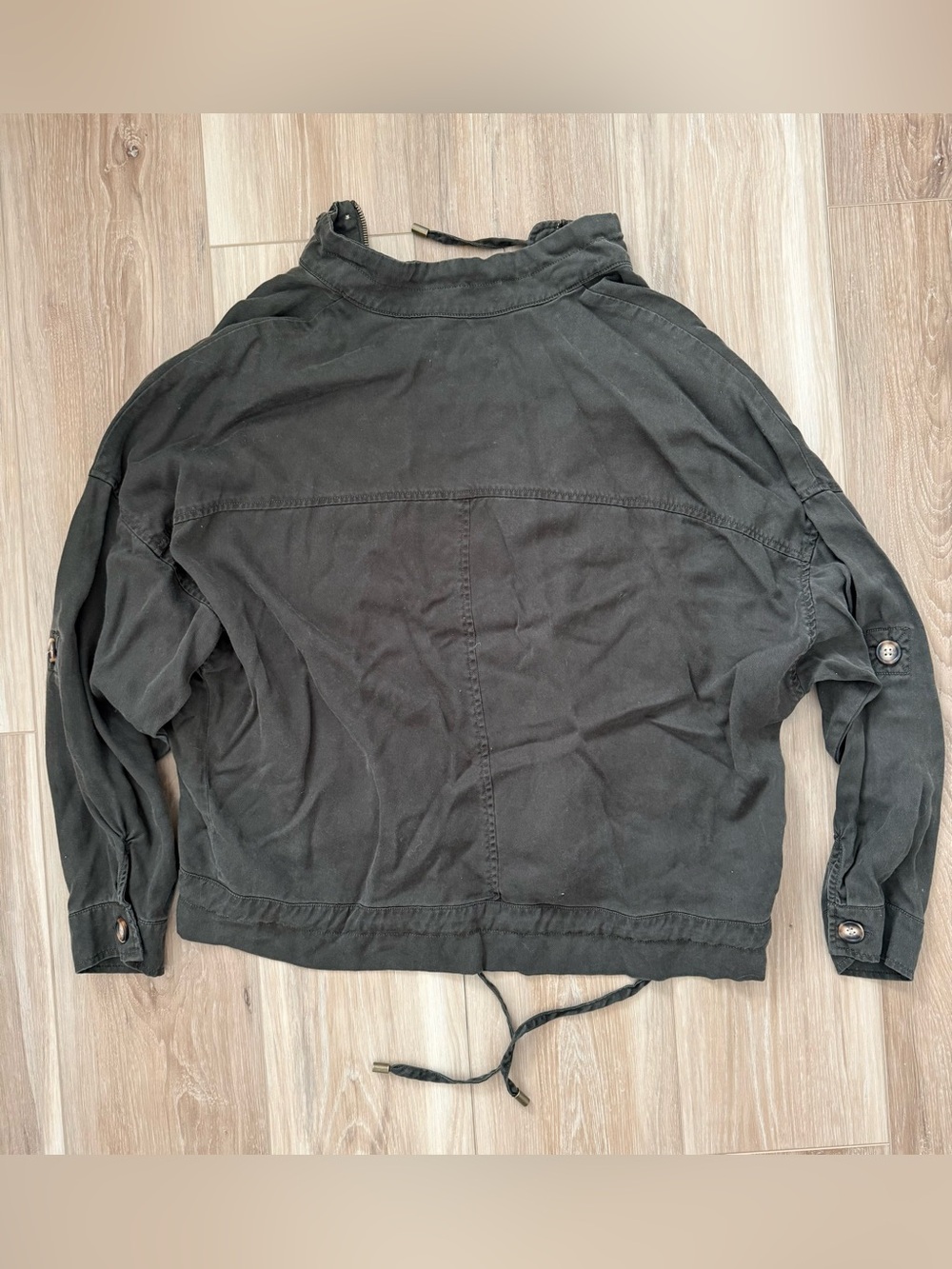urban outfitters green cargo jacket - Picture 4 of 4